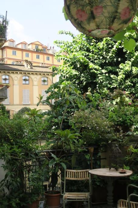 Con Terrazzo Nel Centro Di Turin