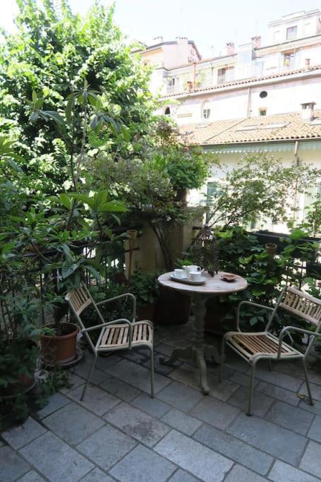 Apartment Con Terrazzo Nel Centro Di *